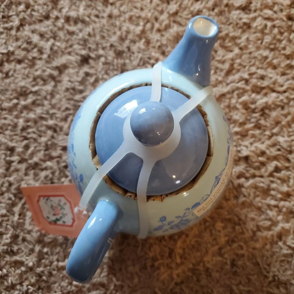 BRAND NEW BRIDGERTON Ceramic Tea Pot Blue LIMITED EDITION-More Bridgerton listed